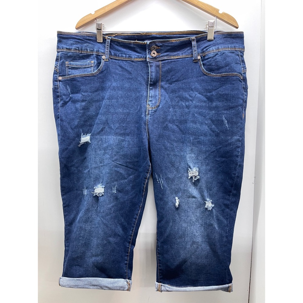 Sandpiper Womens Distressed Denim Capri Jeans Dark Wash Cuffed Size 22W Plus